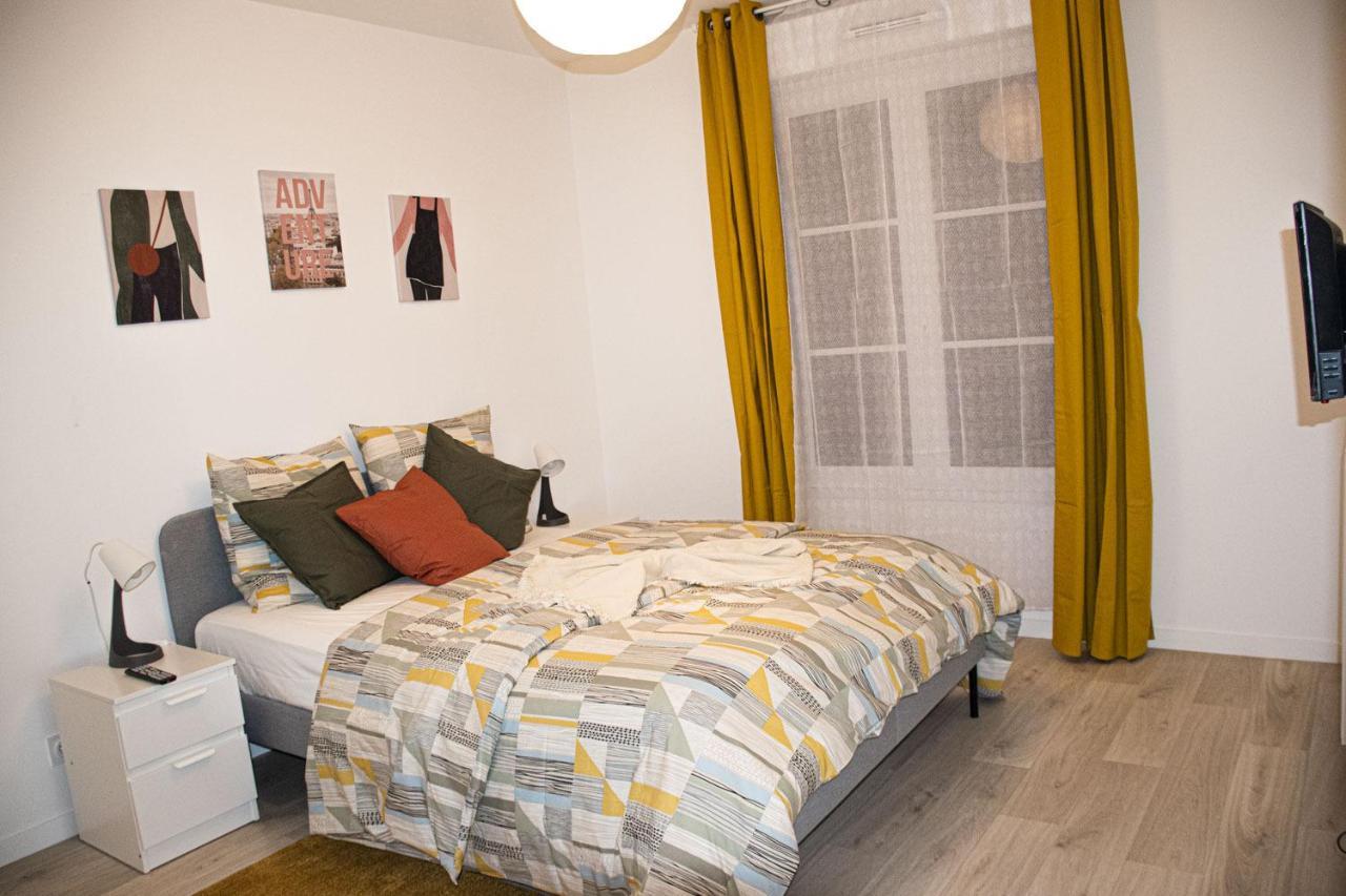 Superbe Appartement Entre Paris Et Disneyland Gagny Exteriör bild